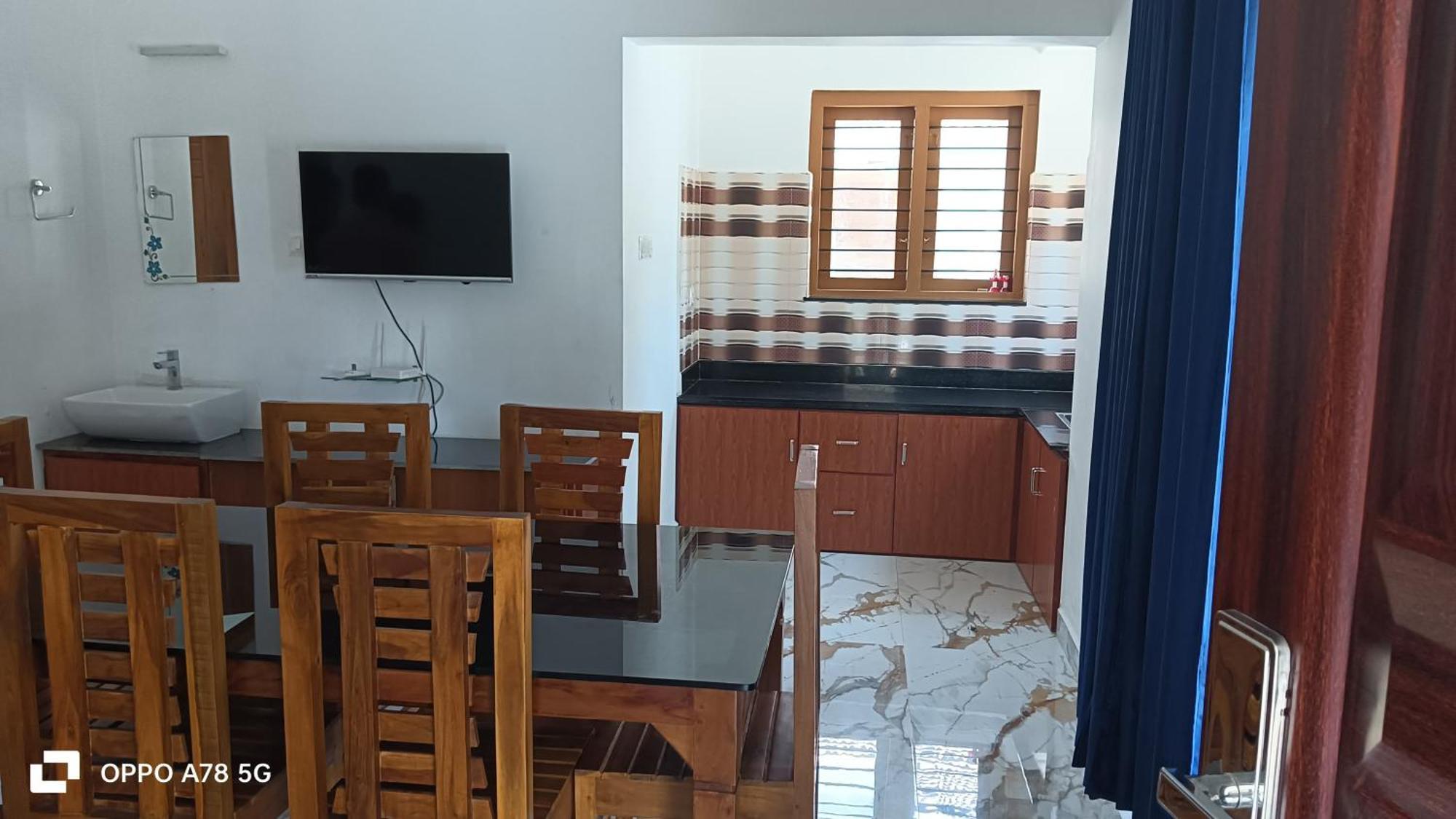 Mount Mist Villa مونار المظهر الخارجي الصورة