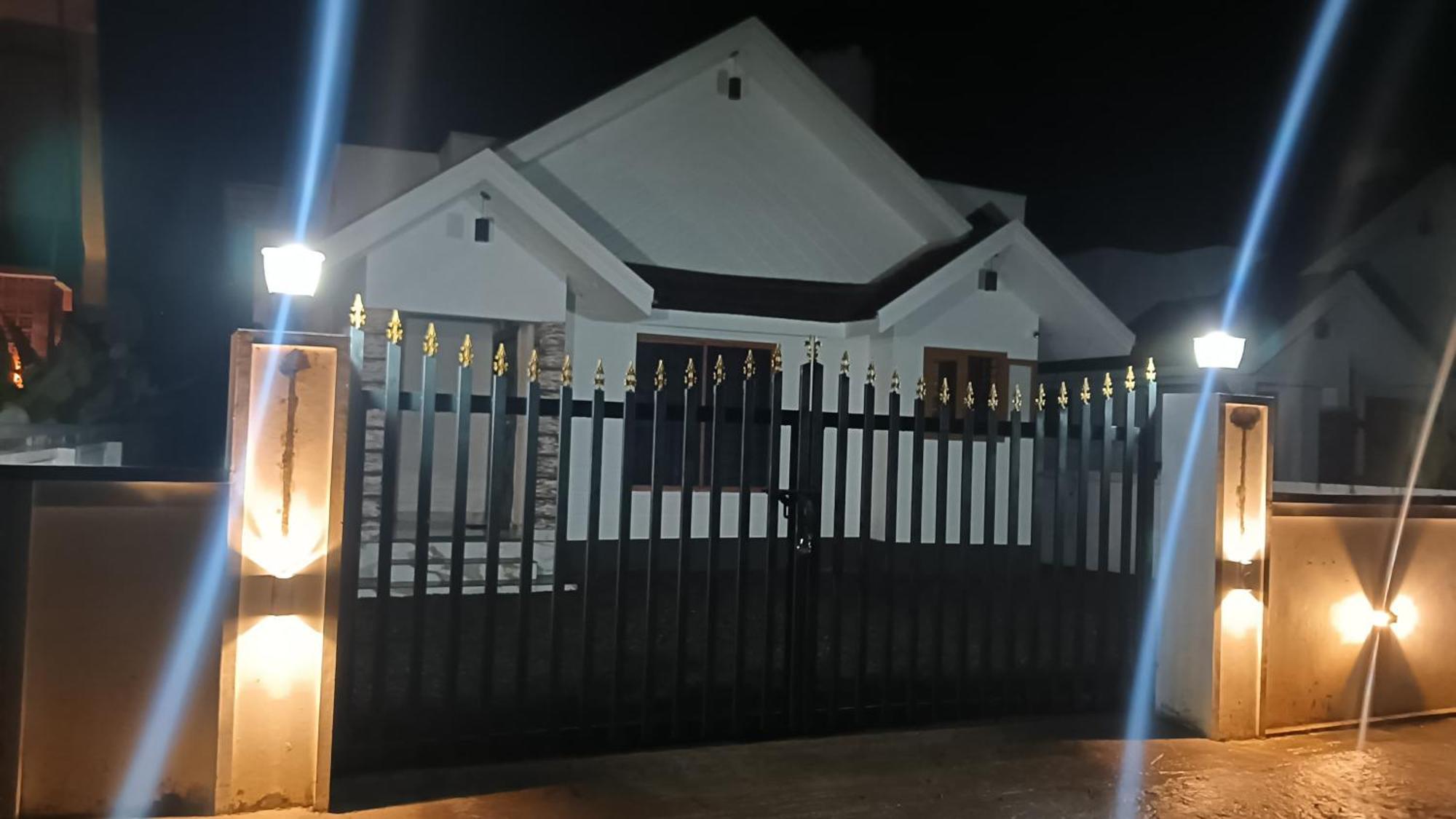 Mount Mist Villa مونار المظهر الخارجي الصورة